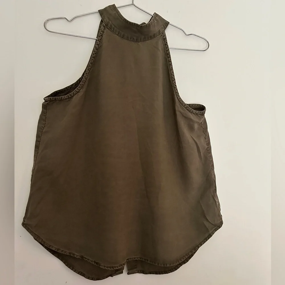 Bella Dahl Halter Button Back Sleeveless‎ Tank Top - Picture 4 of 11